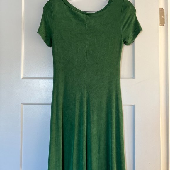 BCBG Maxazria - Picture 2 of 3